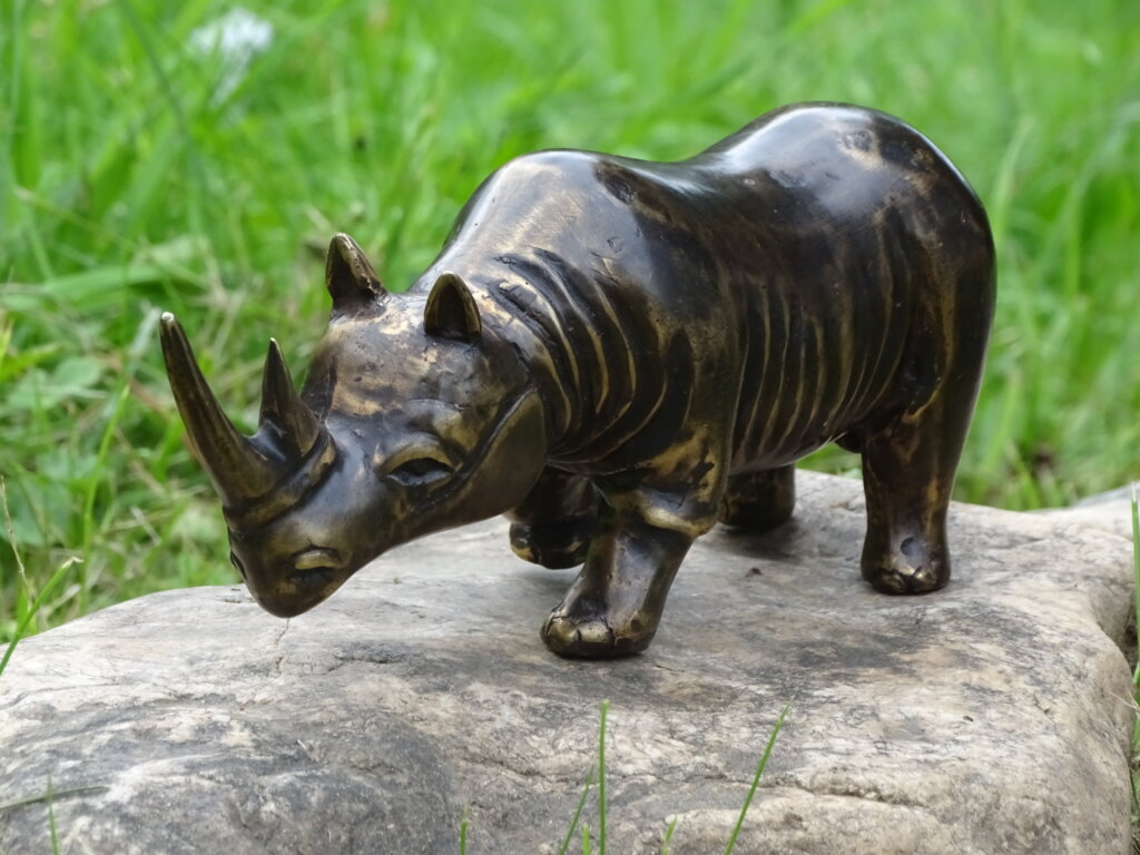 Bronze Skulptur Nashorn Idyl